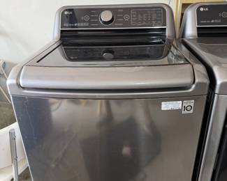 ***Available for pre sale*** LG Electric Washer $450 ( per owner about 1 year old )