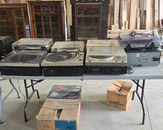 Turntables and audio equip