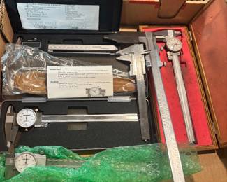 Dial Calipers 