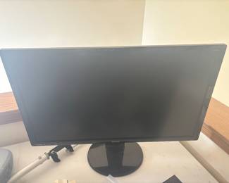 large monitor 