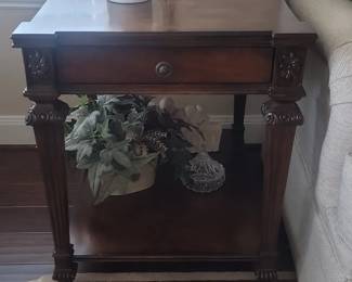 Biltmore by Fine Furniture Design End Table