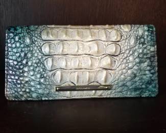 Brahmin wallet