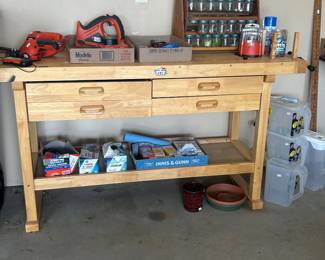 Work bench