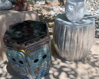 Outdoor stools 