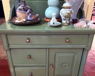 Celadon, Asian wares, washstand