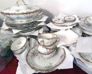 Limoges Haviland serving + dishwares
