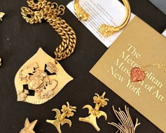 Metropolitan Museum of Art jewelry pieces