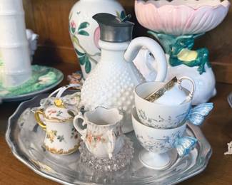 Assorted dishwares