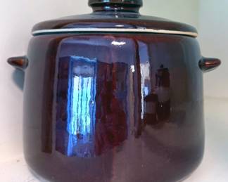 Ceramic crock