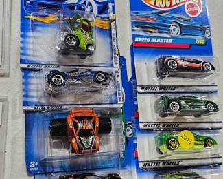 HOT WHEELS
