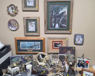 Wolves, Wolves and more Wolves! Ceramics, Resin Statues, Wall Art, Plates, Glass/Mug, Vase, and more!
