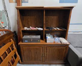 Murphy Bed with Upper Hutch