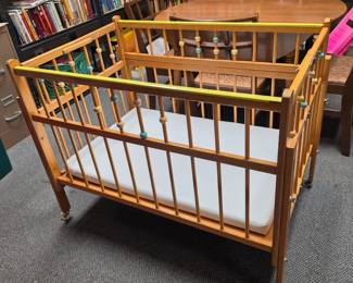 Vintage Wood Baby Crib - Excellent Condition