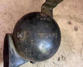 vintage Auto-Lite snail-style horn 1940s-1950s Ford/Mercury
