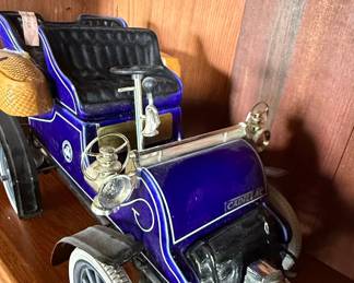 Cadillac Model 1902 Toy Car