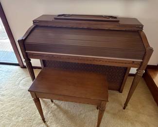 Yamaha Electone VA-280 Organ