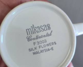 Mikasa Silk Flowers F3003 Dinnerware Set