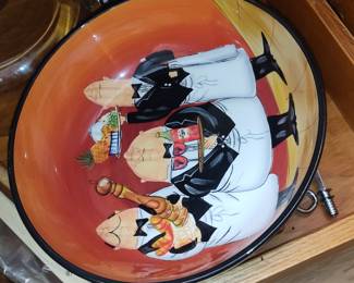Certified International "The Wine Waiters" Serving Bowl
