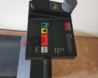 Precor 905e Treadmill