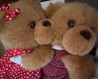Valentine's Day Themed Plush Toys (Teddy Bears and Pig)