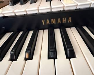 Yamaha Electone VA-280 Organ