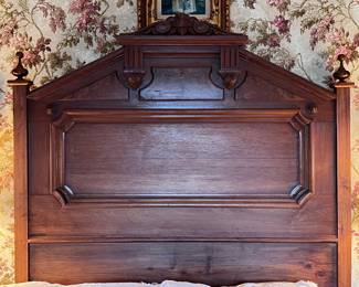 Full Size Bed