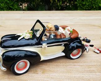 Guillermo Forchino wedding car sculpture