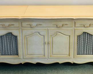 French Provincial Stereo (lift lid)