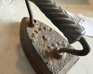 Flat iron - cast iron