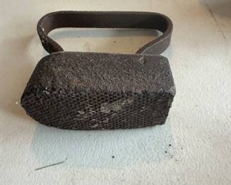 Sad iron