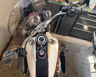 2013 Harley Davidson Soft Tail Deluxe Miles 1670