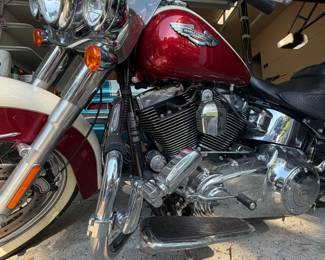 2013 Harley Davidson Soft Tail Deluxe Miles 1670