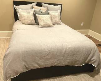 Black Queen Size Bed