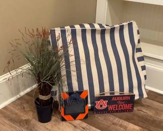 Auburn Decor
