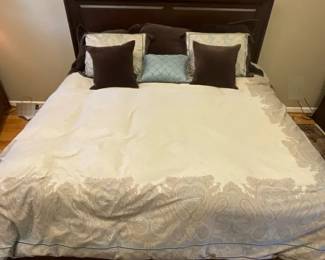 King Size Headboard And Coverings