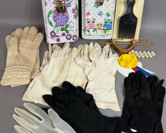 VITNAGE GLOVES WALLET PURSES HAIR ACCESSORIES