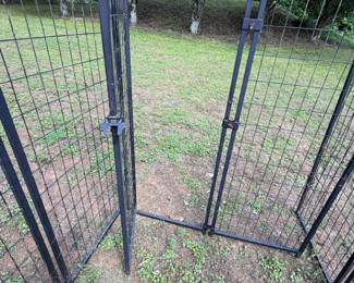 MODULAR OUTDOOR PET KENNEL PANELS & DOOR
