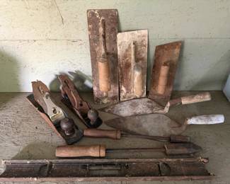 VINTAGE HAND TOOLS PLANERS TROWELS SOLDERING IRONS METAL LEVEL