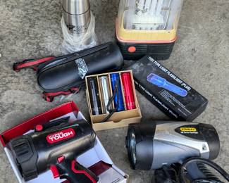 LED SPOTLIGHTS & FLASHLIGHTS