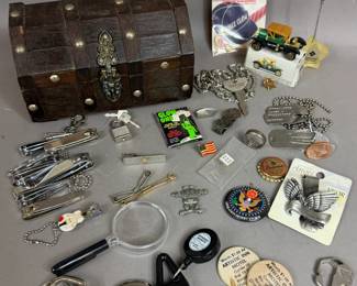 JEWELRY BOX & COLLECTIBLES PINS CLIPPERS TUNGSTEN RING