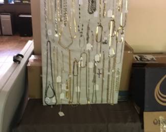 Silver and gold chains 