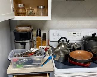air fryer, pots and pans
