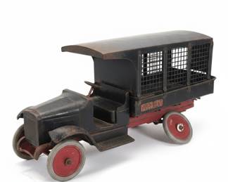 Vintage Buddy L Railway Express Truck