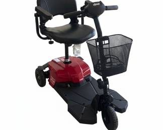 Drive Bobcat X3 Mobility Scooter (Tested and Runs, but battery does not hold a charge)