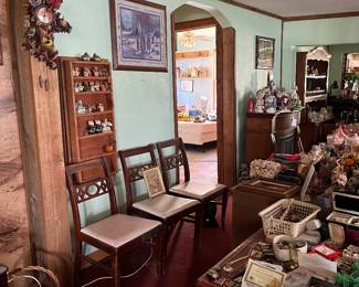 3 of 4 matching chairs that go with pull out table