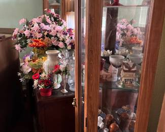 curio cabinet, 2 PC dresser