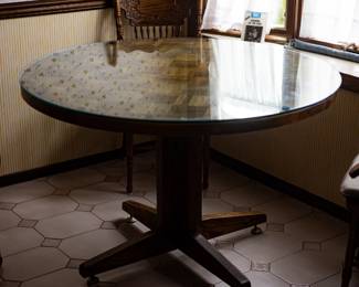 Round Kitchen Table w/ 4 Chairs (+Glass Top). $750 for all. 
