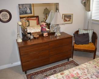 MCM Bedroom Overview
