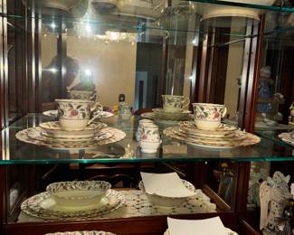 China and dish sets 