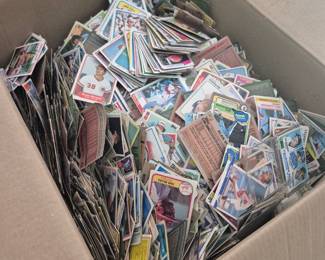 BASEBALL CARDS